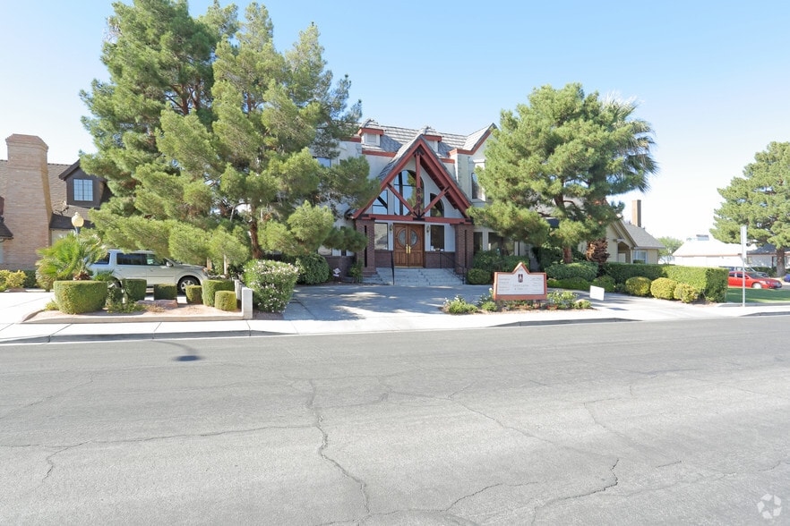 More Photos Of 606 S 9th St, Las Vegas Office Residential For Sale