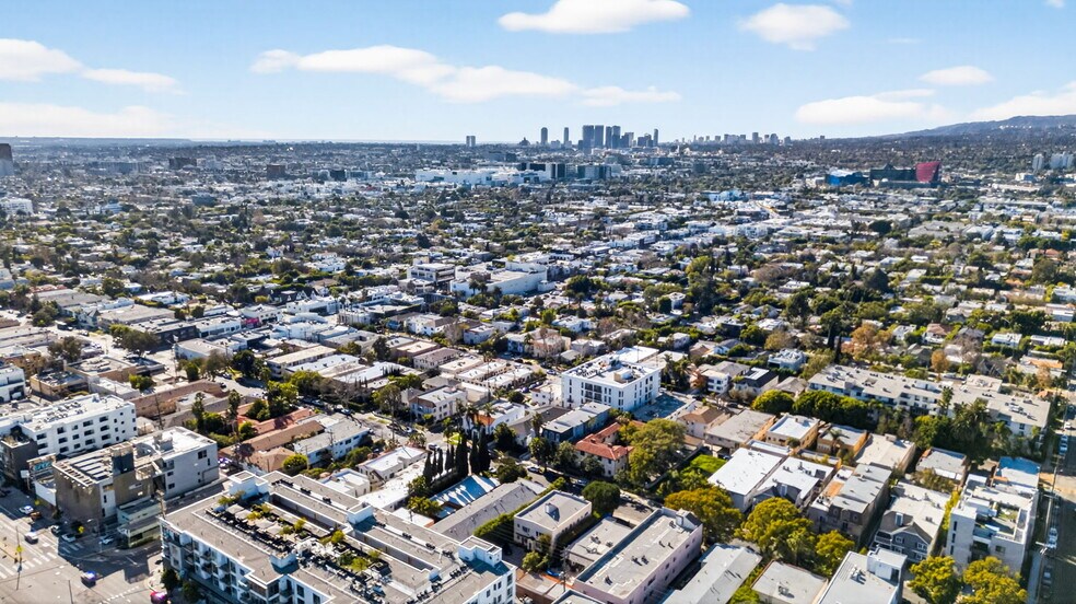 More Photos Of 822 Hayworth Ave, Los Angeles Apartments For Sale