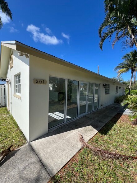 More Photos Of 201 Toney Penna Dr, Jupiter Office For Sale