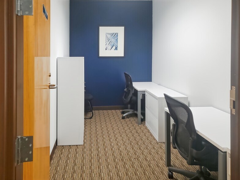 More Photos Of 8875 Hidden River Pkwy, Tampa Coworking Space