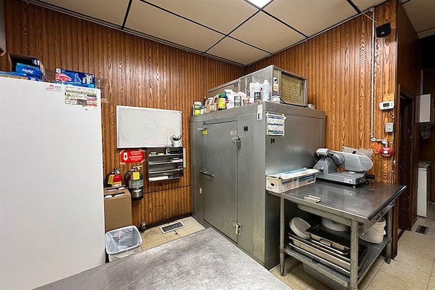 More Photos Of 105 Johnson Ave N, Fosston Storefront For Sale