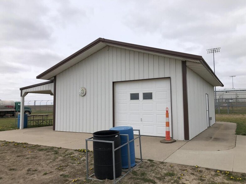 More Photos Of 1206 Road 4, Mc Cool Junction Racetrack For Sale