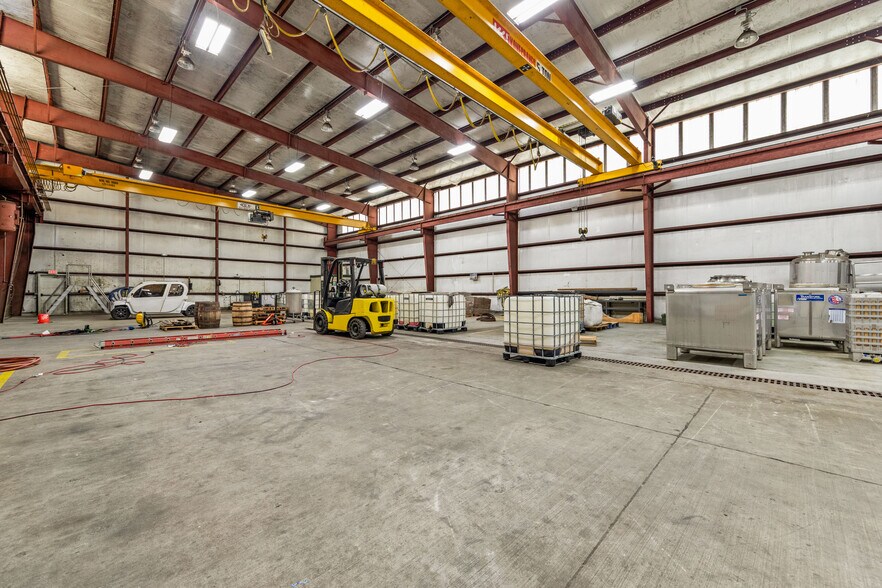 More Photos Of 1016 N Cruse Ave, Broussard Warehouse For Sale