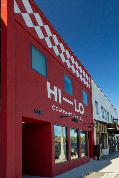 More Photos Of 5561 W Adams Blvd, Los Angeles Storefront Retail Residential For Lease