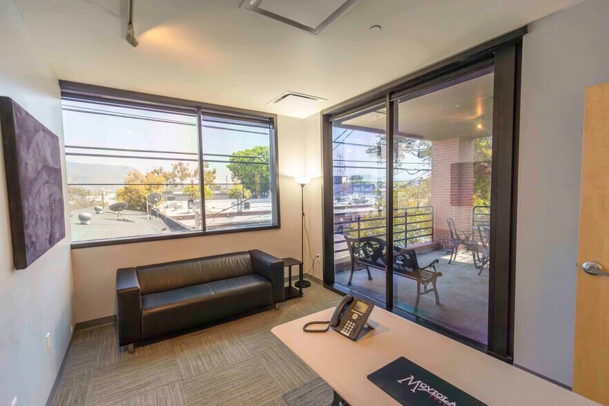 More Photos Of 1015 N Hollywood Way, Burbank Office For Lease