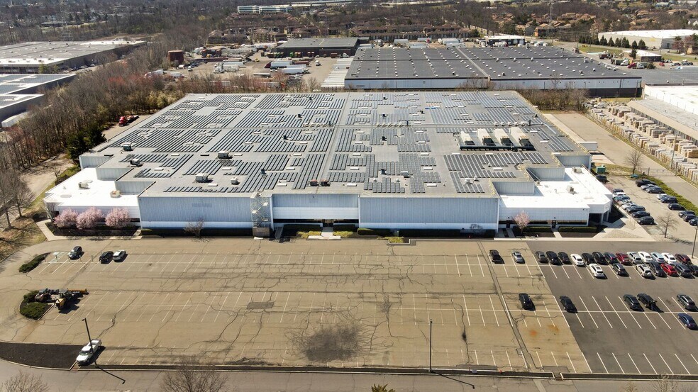 More Photos Of 47 Brunswick Ave, Edison Warehouse For Lease