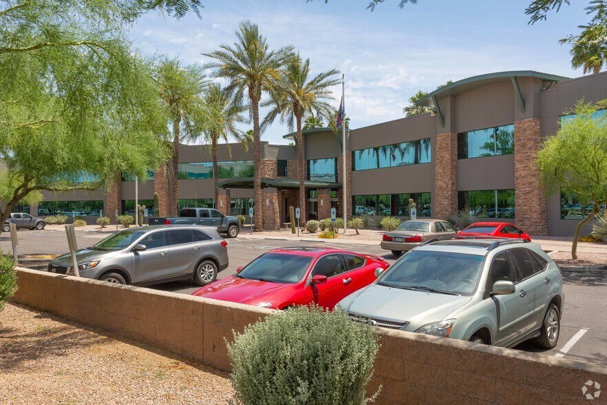 More Photos Of 14300 N Northsight Blvd, Scottsdale Office For Lease