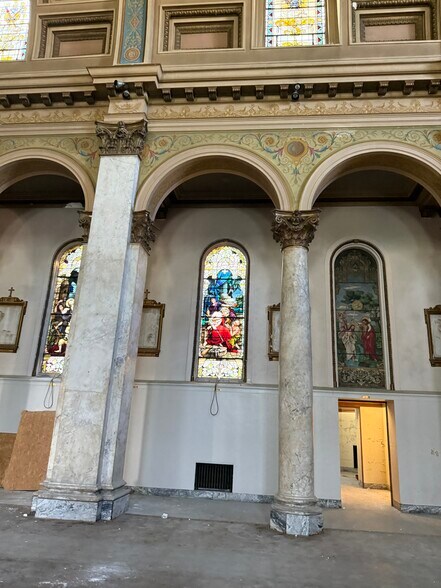 More Photos Of 3500 Montgomery Rd, Cincinnati Religious Facility For Sale