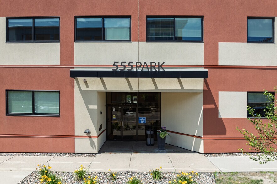 More Photos Of 555 Park St, Saint Paul Medical For Lease