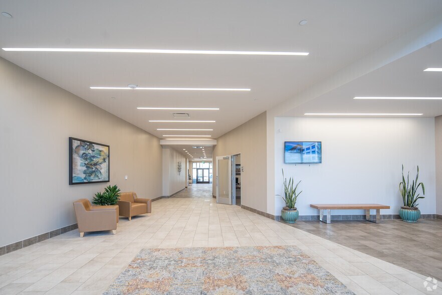 More Photos Of 4351 Mapleshade Ln, Plano Office For Lease