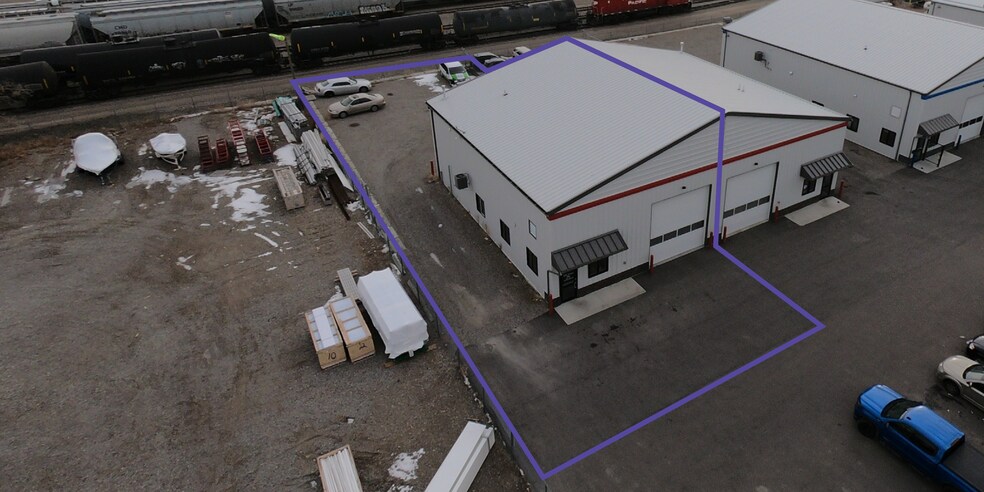 Primary Photo Of 1075 36 St N, Lethbridge Warehouse For Sale