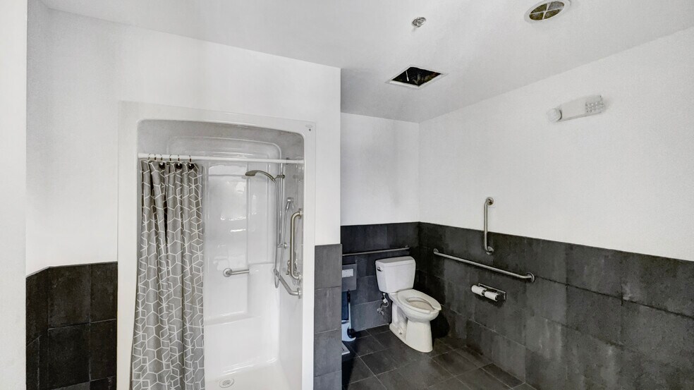 More Photos Of 5 Longevity Dr, Henderson Research And Development For Sale