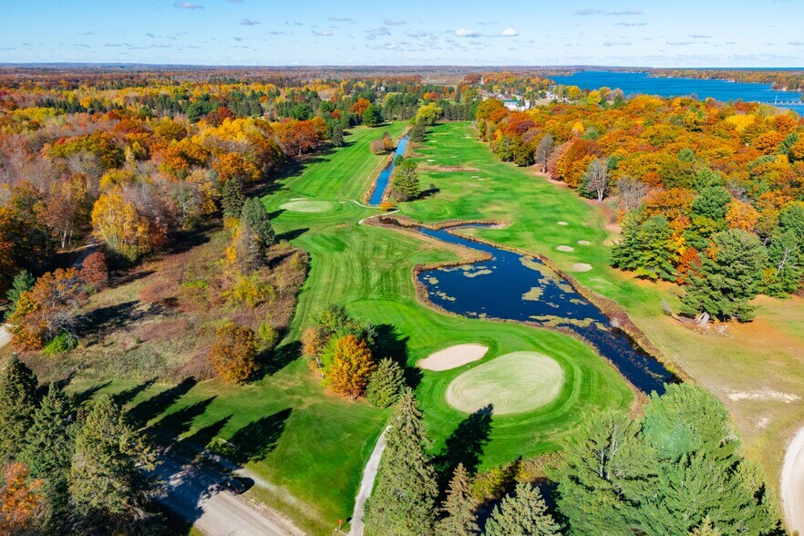 Primary Photo Of 7751 Cedar Lake Rd, Oscoda Hotel For Sale