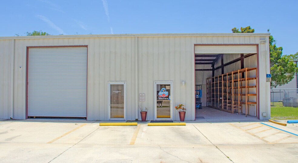 More Photos Of 205 Waler Way, Saint Augustine Warehouse For Sale