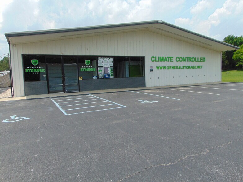 Primary Photo Of 4833 Highway 43, Killen Freestanding For Sale