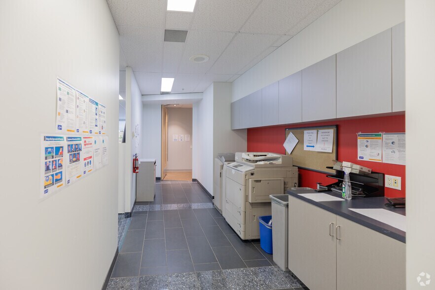 More Photos Of 625 Cochrane Dr, Markham Office For Lease