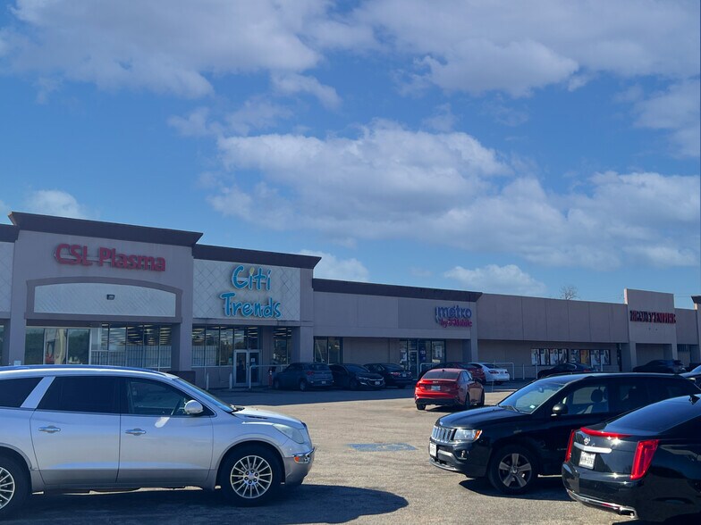 More Photos Of 5800 Bellfort St, Houston Unknown For Lease