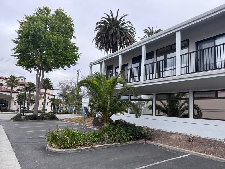 More Photos Of 1260 41st Ave, Capitola Office For Sale