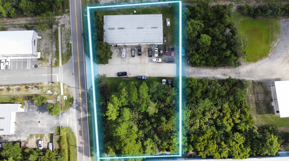 More Photos Of 2310 Dobbs Rd, Saint Augustine Warehouse For Lease