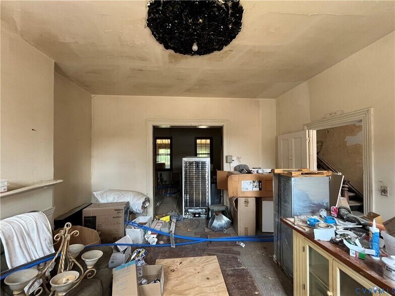 More Photos Of 235 Grove Ave, Petersburg Apartments For Sale