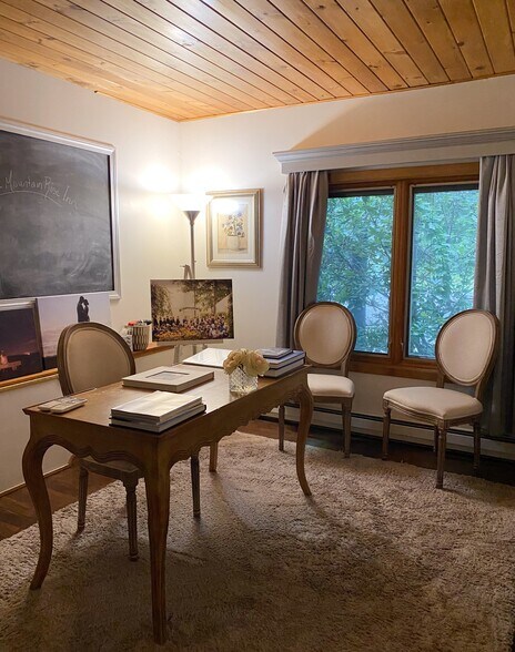 More Photos Of 151 Smead Hill Rd, Greenfield Specialty For Sale