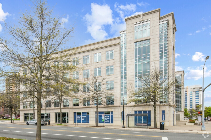 More Photos Of 3601 Wilson Blvd, Arlington Office For Lease