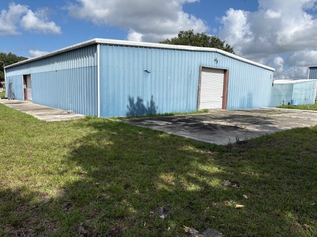 More Photos Of 952 Kenansville, Kenansville Warehouse For Lease
