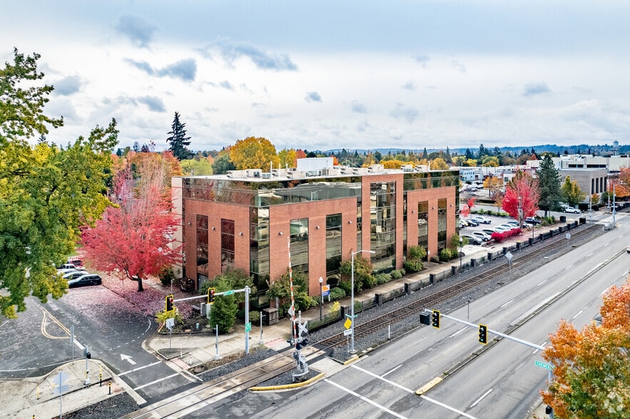 More Photos Of 1201 Court St NE, Salem Office For Lease
