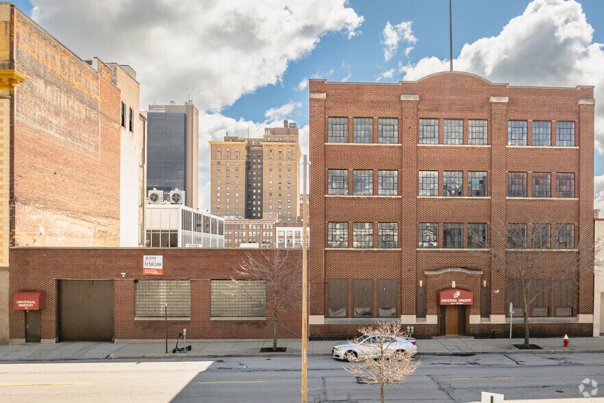 More Photos Of 126 N Ontario St, Toledo Manufacturing For Sale