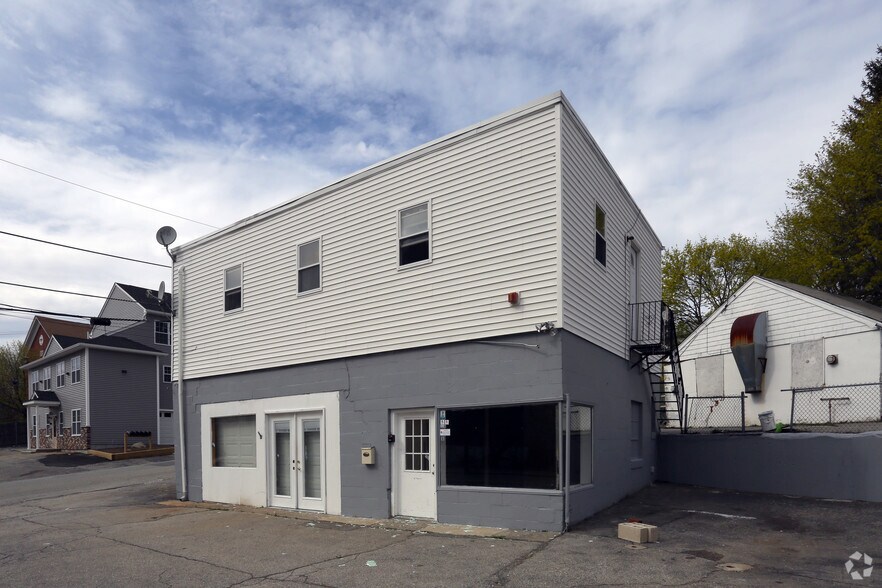 Primary Photo Of 511 Broad St, Cumberland Storefront Retail Residential For Sale