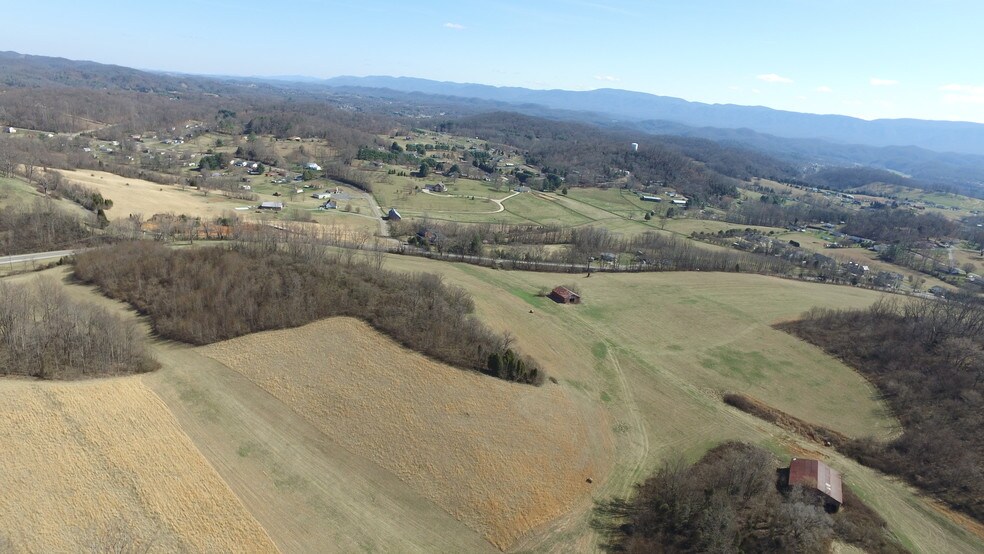 More Photos Of 2684 Weaver Pike, Bristol Land For Sale