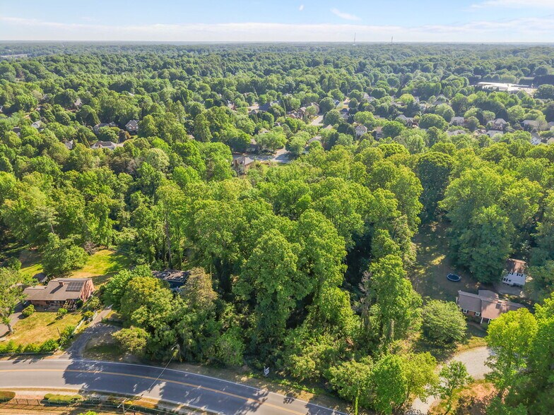 More Photos Of 1226 A & B Jefferson Rd, Greensboro Land For Sale