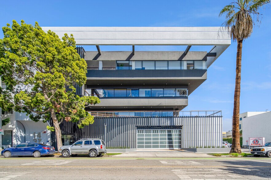 Primary Photo Of 1437 7th St, Santa Monica Office For Lease