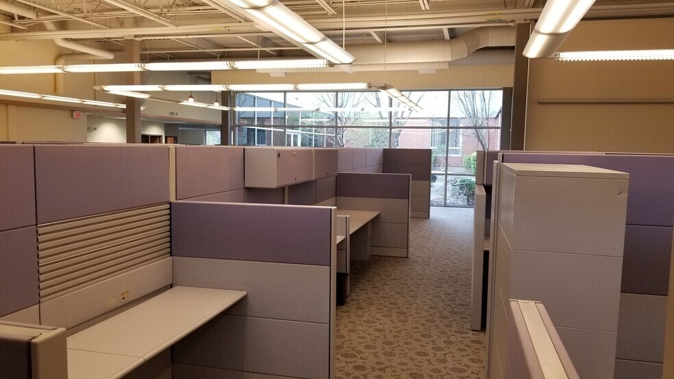 More Photos Of 64 Avenue Of Industry, Waterbury Warehouse For Sale