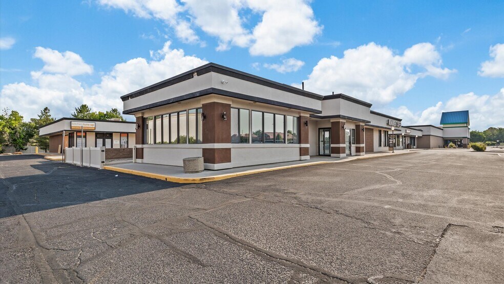 More Photos Of 2148 Broadway, Grand Junction Unknown For Lease