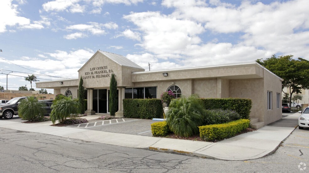 Primary Photo Of 71 NE 27th Ave, Pompano Beach Office For Sale