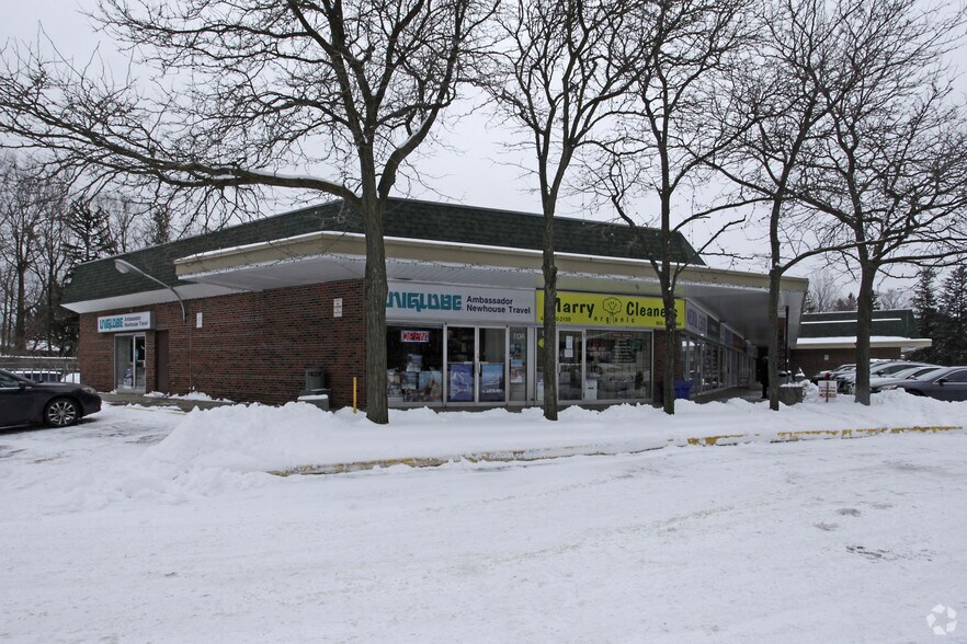 More Photos Of 1150 Lorne Park Rd, Mississauga Storefront For Lease