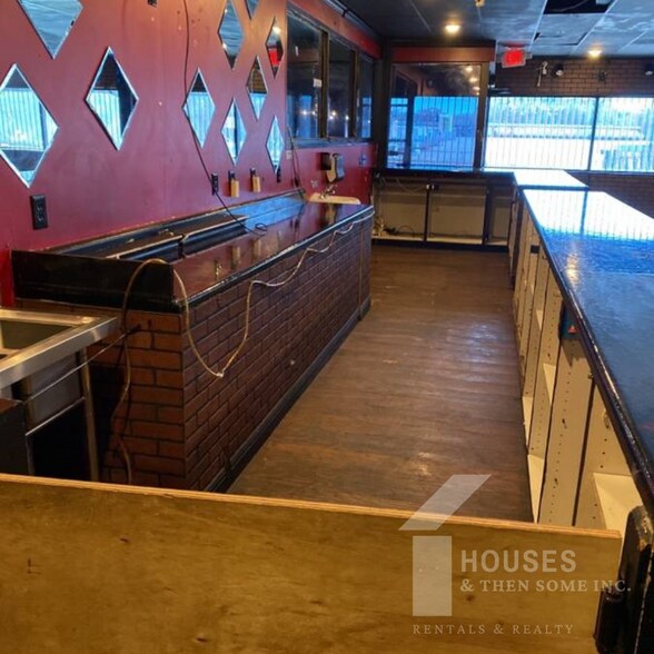 More Photos Of 1733 Piedmont Hwy, Piedmont Freestanding For Lease