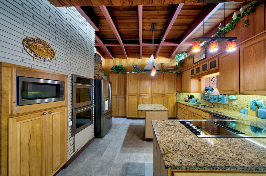 More Photos Of 5635 7th Ave N, Saint Petersburg Land For Sale