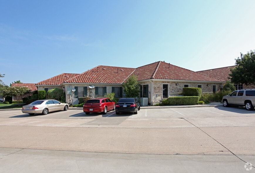 More Photos Of 1320 Village Creek Dr, Plano Medical For Sale