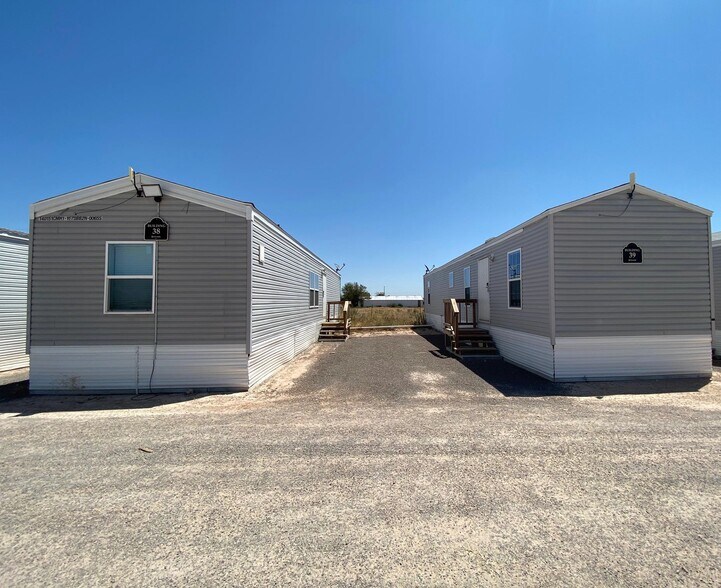 More Photos Of 6772 E Goldenrod Dr, Gardendale Manufactured Housing Mobile Home Park For Sale