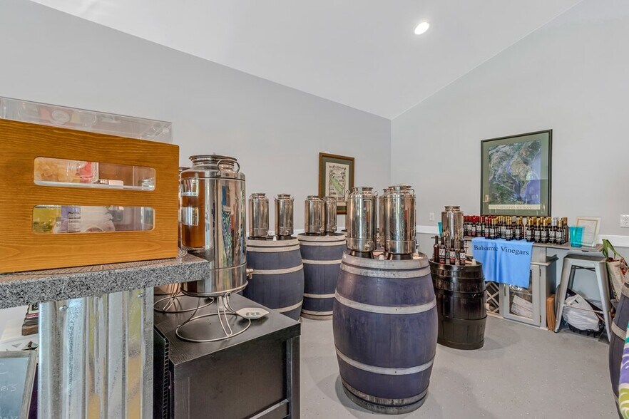 More Photos Of 3138 Jessie DuPont Memorial Hwy, Heathsville Winery Vineyard For Sale