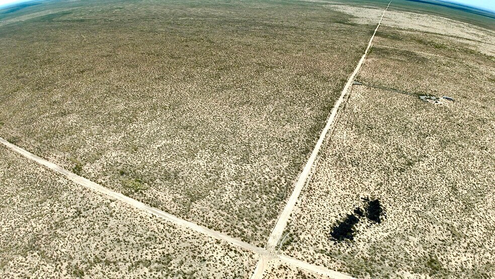 More Photos Of 201 Road Runner Road Dell, Dell City Land For Sale