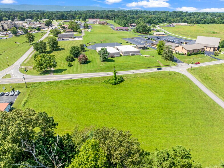 More Photos Of College St S, Winchester Land For Sale