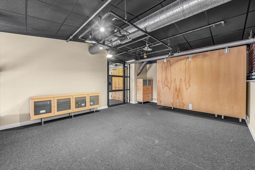 More Photos Of 241 E 4th St, Frederick Loft Creative Space For Sale