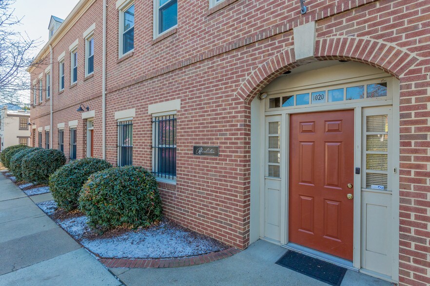 More Photos Of 1020 Princess St, Alexandria Loft Creative Space For Sale