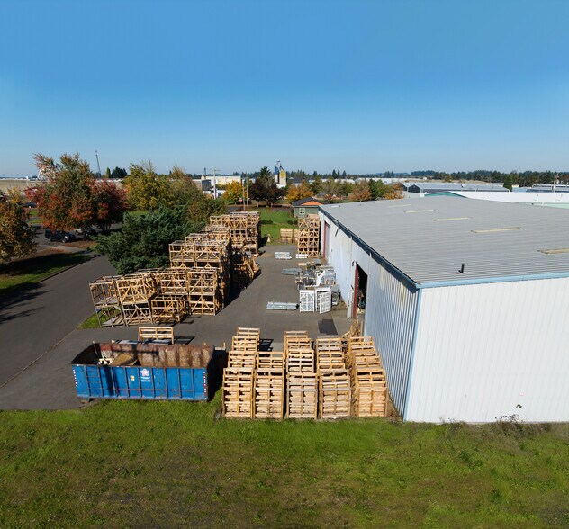 More Photos Of 873 Willamette Ave, Stayton Warehouse For Sale