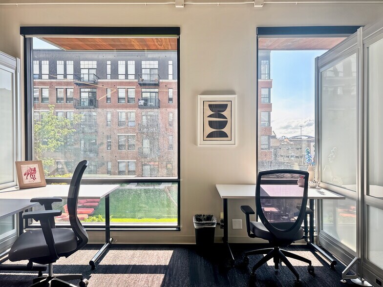 More Photos Of 232 3rd St N, La Crosse Coworking Space