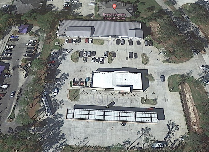 More Photos Of 70493 Highway 21, Covington Storefront Retail Office For Lease