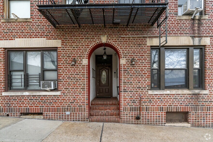 More Photos Of 21-51 27th St, Astoria Apartments For Sale